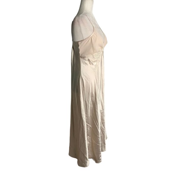 California Dynasty Sleeveless Nightgown Slip M Peach Beaded Adjustable Straps - Picture 6 of 7